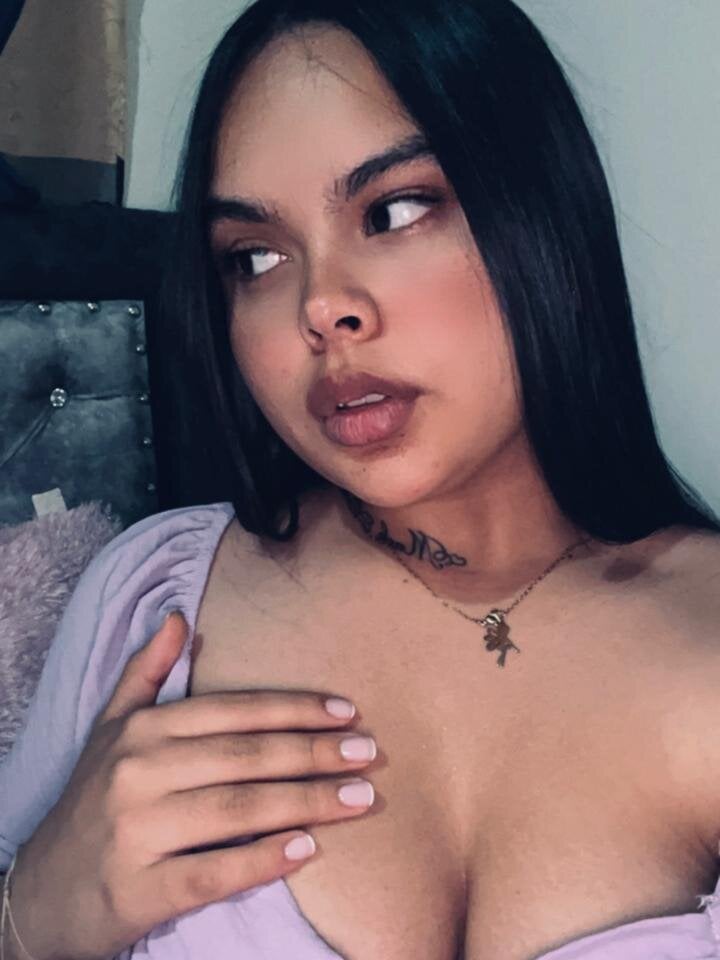 bestlivesexchat.com megan7__ livesex profile in where-big-womans-rules cams