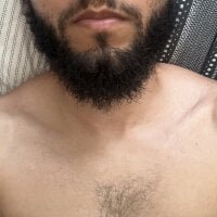Guimaraaesz Webcam Model Profile