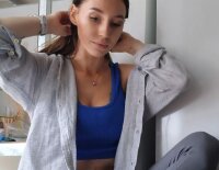 Laura_Chase's Offline XXX Chat