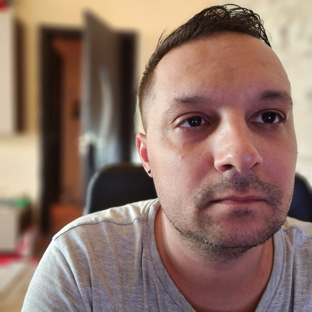 Ulysses_1983 cam Model Profile xHamsterLive