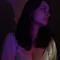 DarleneBonde's Offline Chat Room