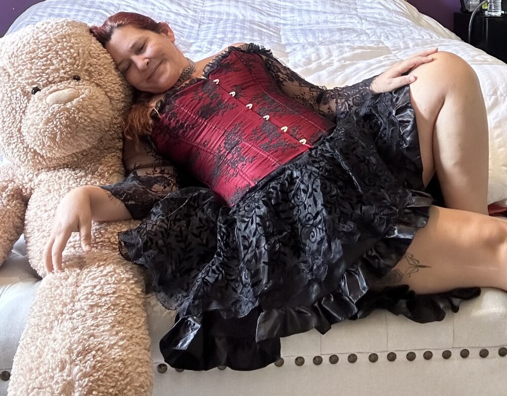 littlemisssunshine13's most recent online preview