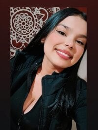kelsy_monroy's webcam live show