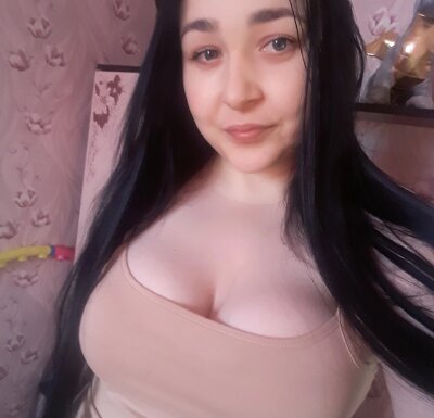 Brunette_Nicki Avatar