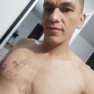 toritos08 from stripchat