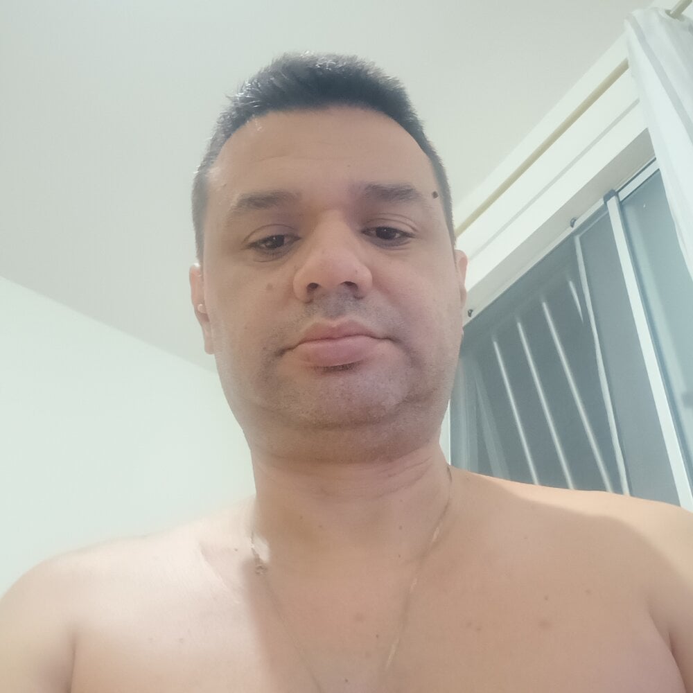 Crocante_Hot's Offline Chat Room