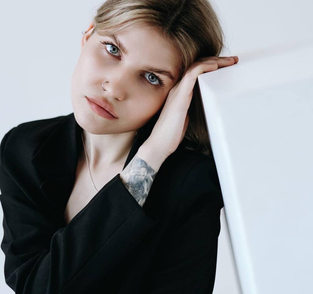 Anny-Berry profile
