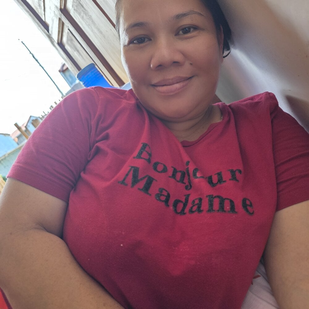 hottiemama69 webcam profile - Taiwanese