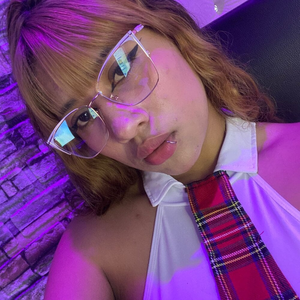 stripchat keylasquirt_ webcam profile pic via livesex.fan