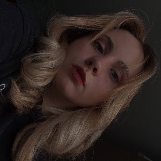 MarryKiss33