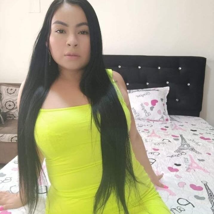 pornsexycams.com lunita_sexyxx livesex profile in colombiamedellin-te-amo cams