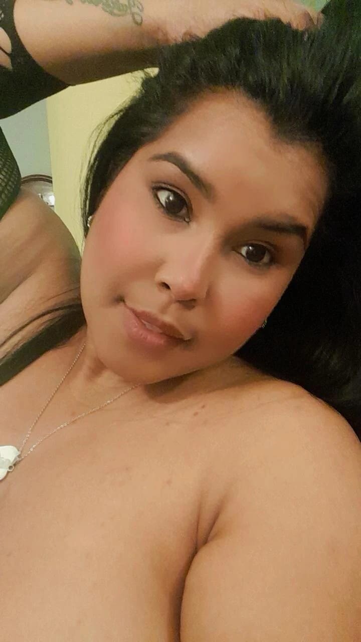 sensual-laura