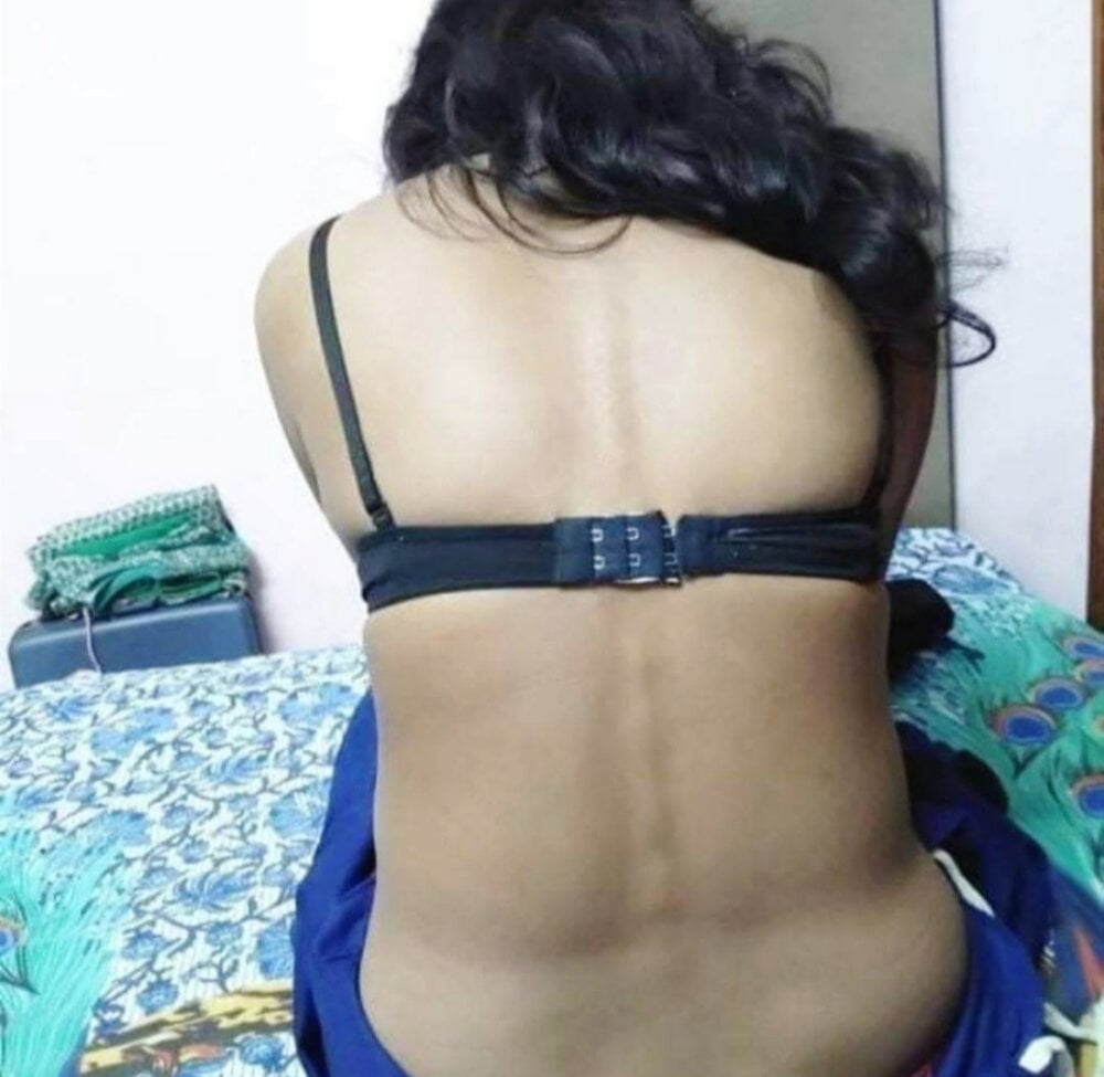desilivecouple profile
