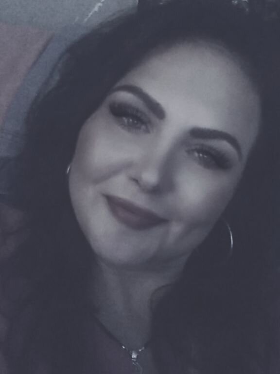 ElinaRain355's Offline XXX Chat