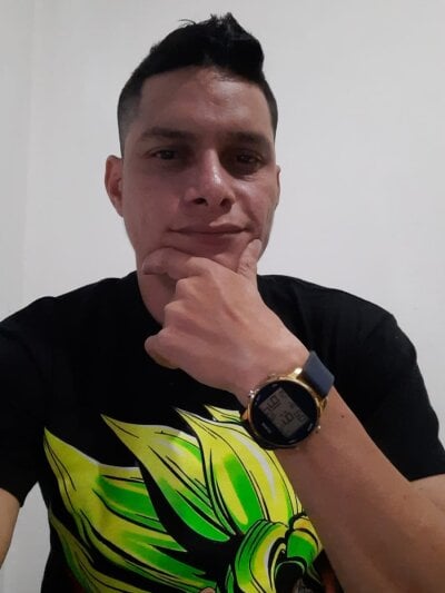Antoniopow - Stripchat Cam2cam Masturbation Handjob Boy 