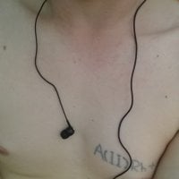 hardrebut's Offline Chat Room