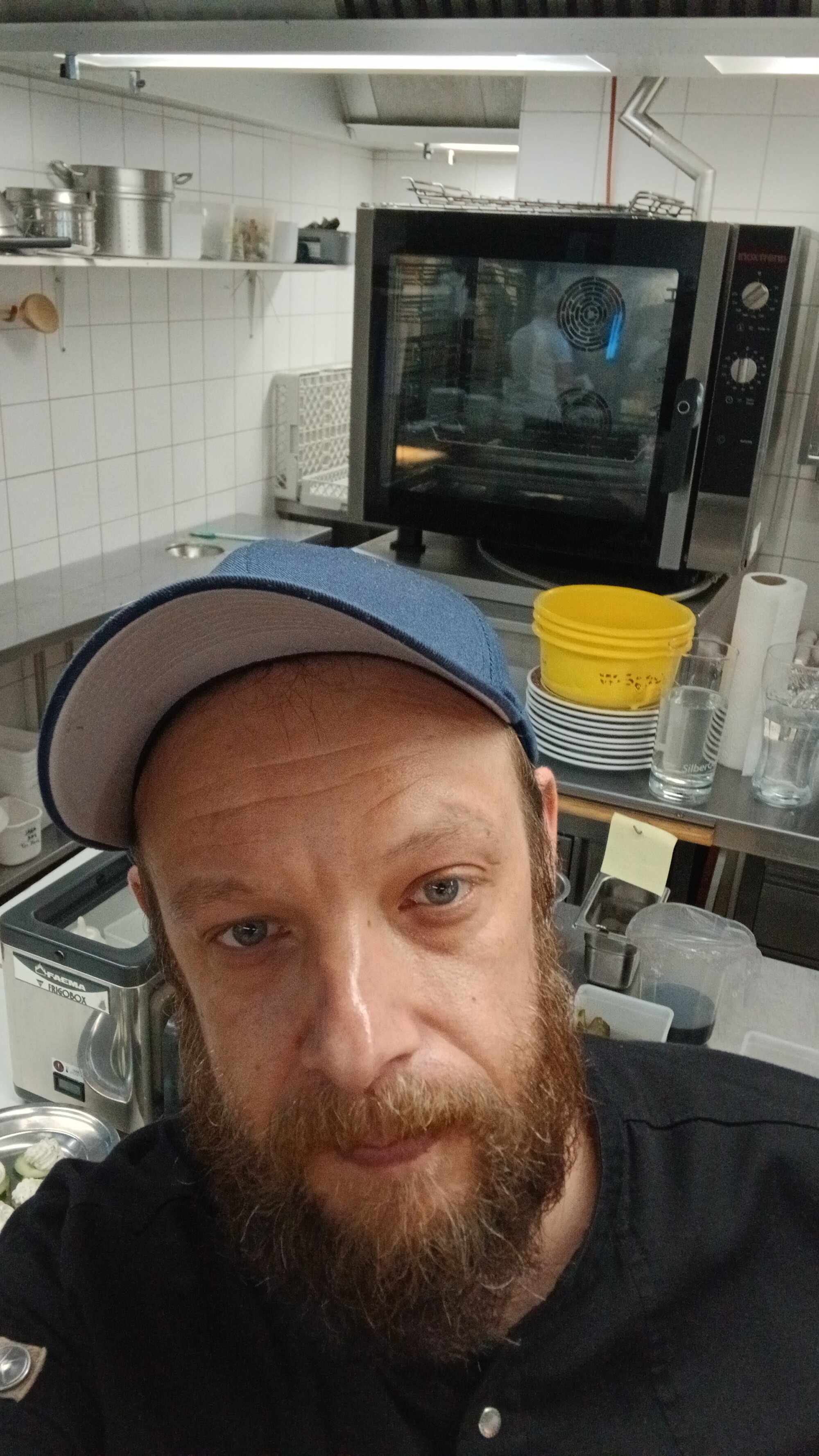 transLoveisReal84