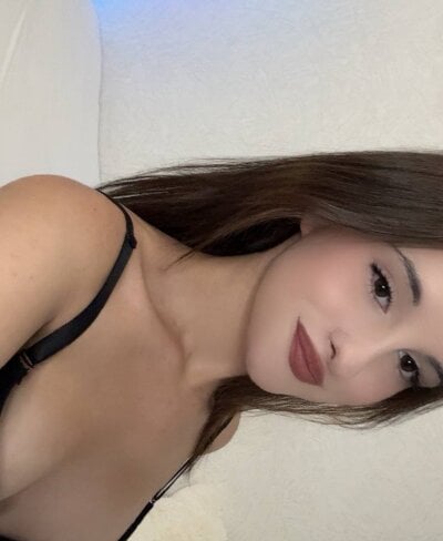 kitty_kittty1 from stripchat