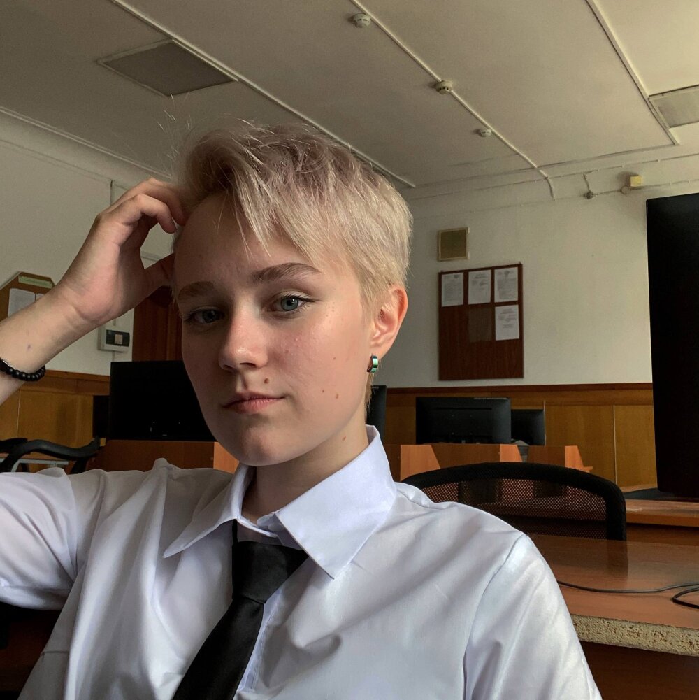 IrisEverly profile