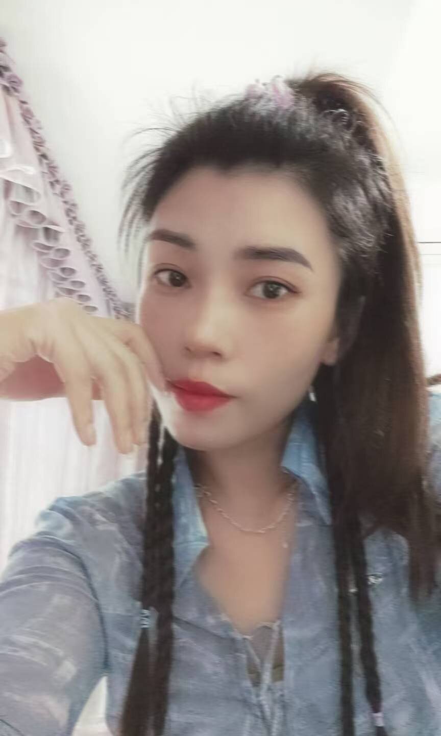 stripchat kiss_love520 webcam profile pic via iluvcams.com