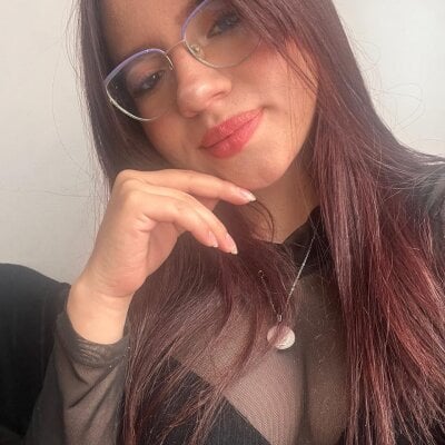 Barbara_Jonesss_4