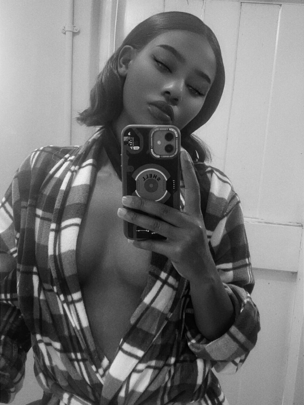 SleChocolatefever30 Chat XXX Ngoại tuyến