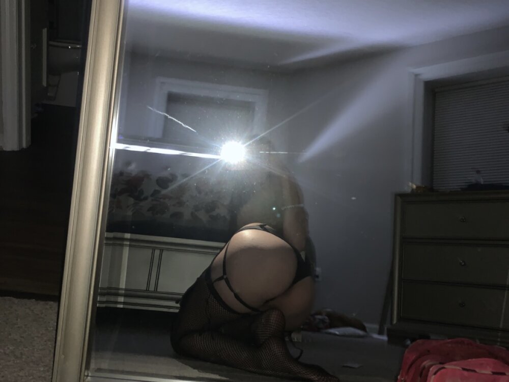 gracieexoticz profile