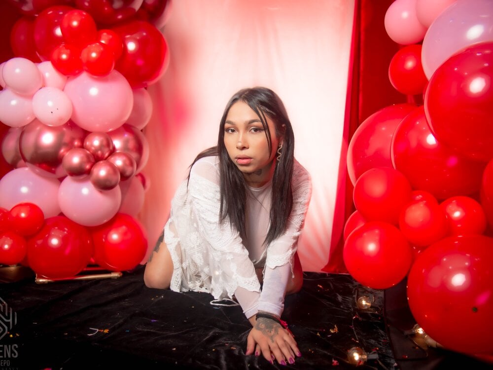 Kimura_rommy's XXX Photo Albums with Erotic Pics | xHamsterLive