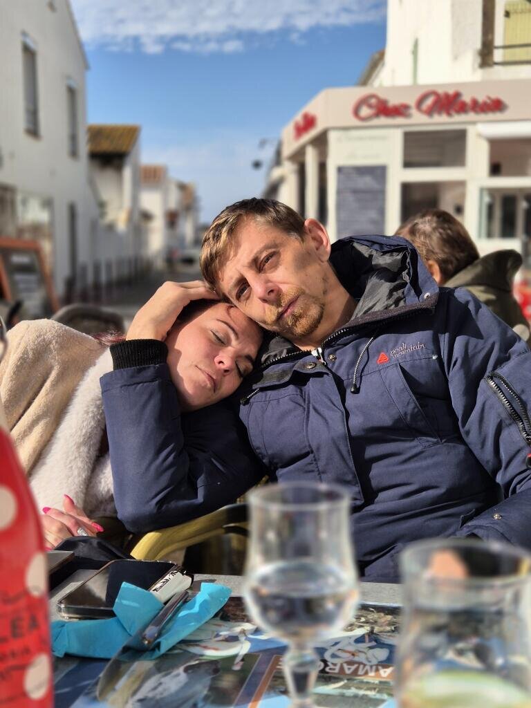 couple830
