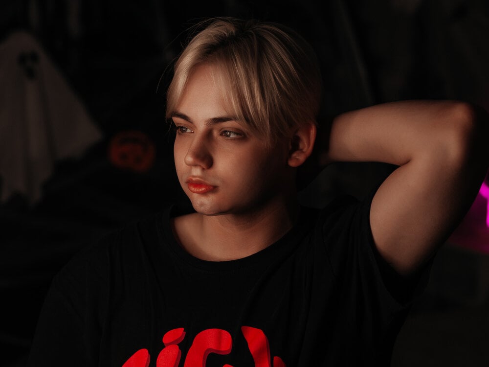 MarkBlare profile