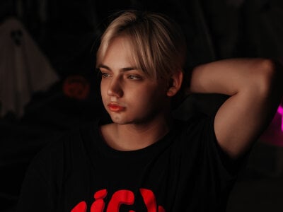markblare from stripchat