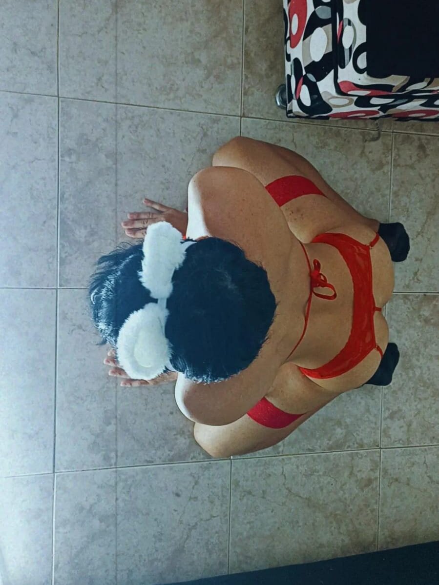 Camilaa_hott1 profile