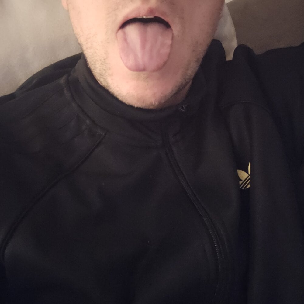 Exhibit1227 offline XXX-chatje