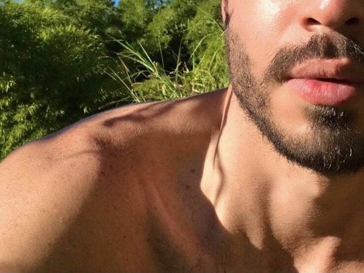 PapiGuapoLatino1's Offline XXX Chat