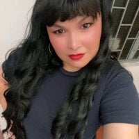jackelyn_curvy's Offline Chat Room