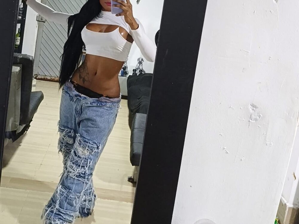 briannis_new profile