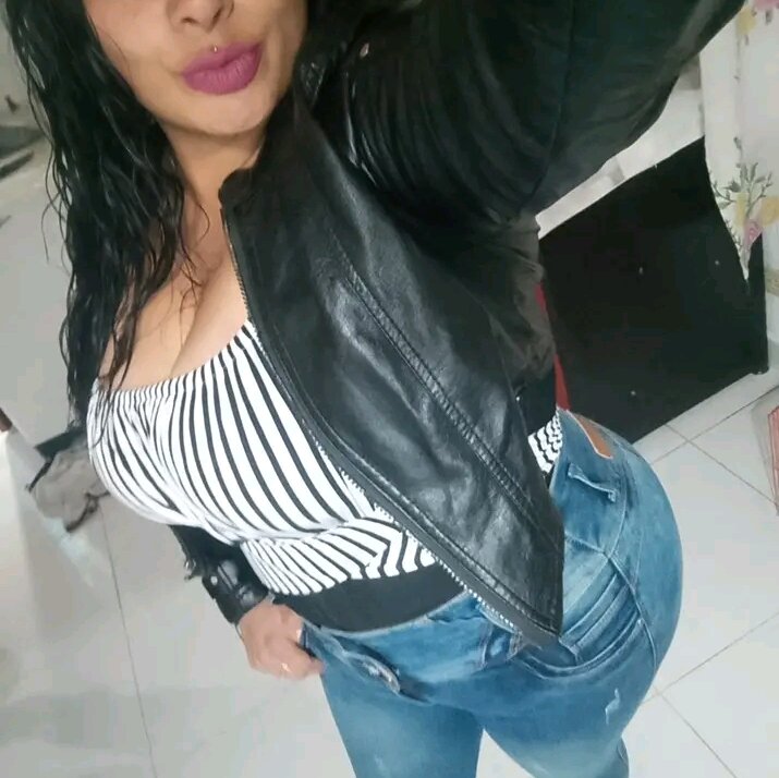 karolstone_wm profile