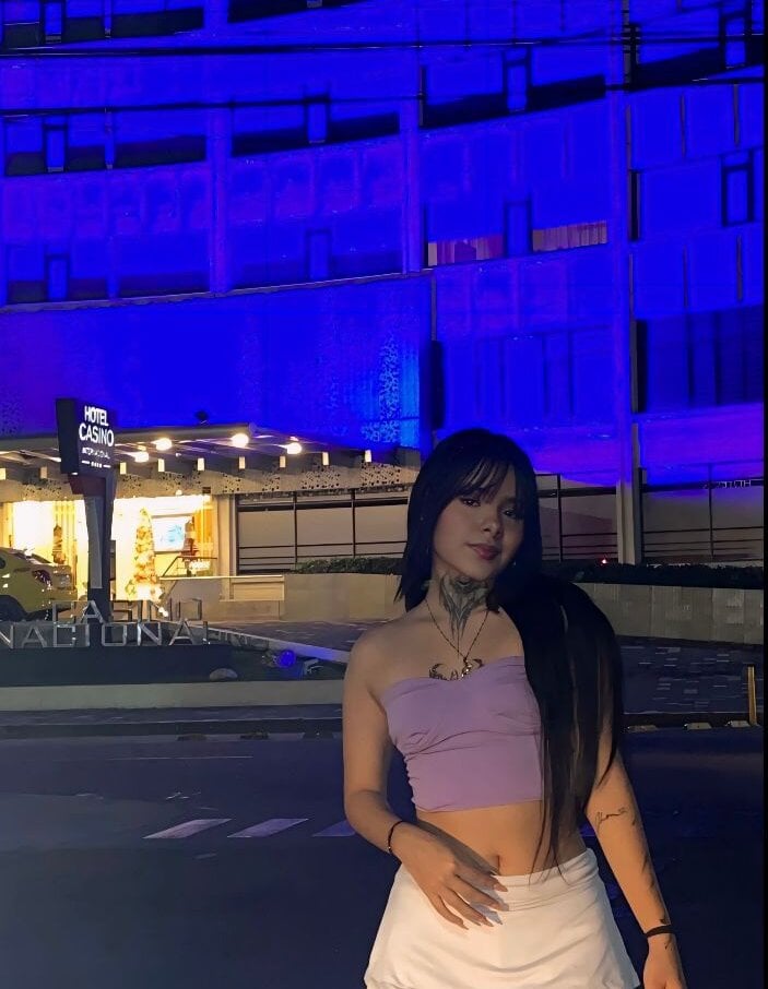 newbie_girls from stripchat