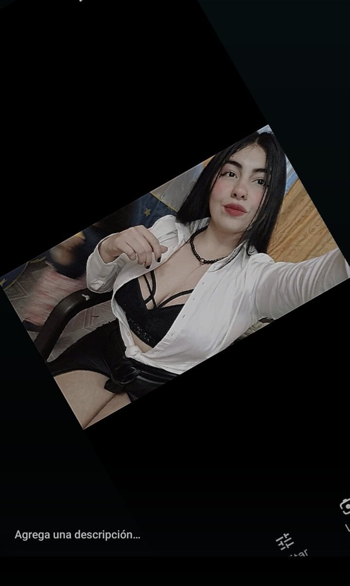 badgirlwebcam.com aleja_21 livesex profile in franceorleans cams