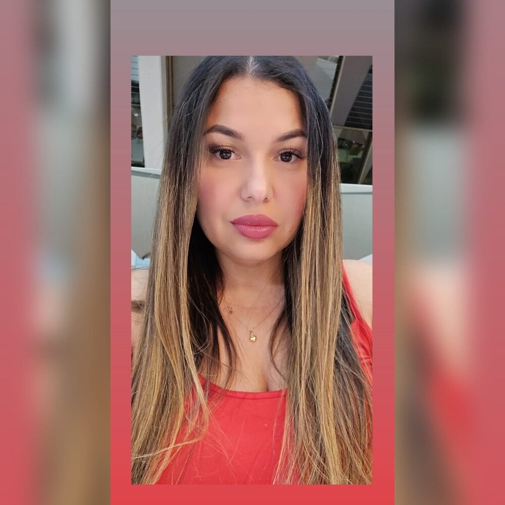 andhrea_vale webcam profile - German