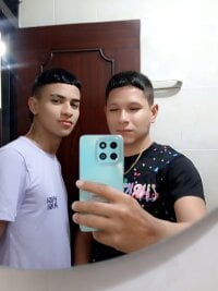 Leo_and_Alan's webcam live show