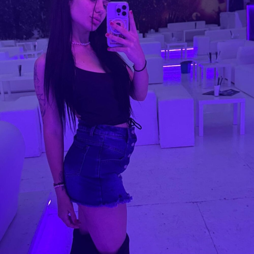 zayla_skye from stripchat