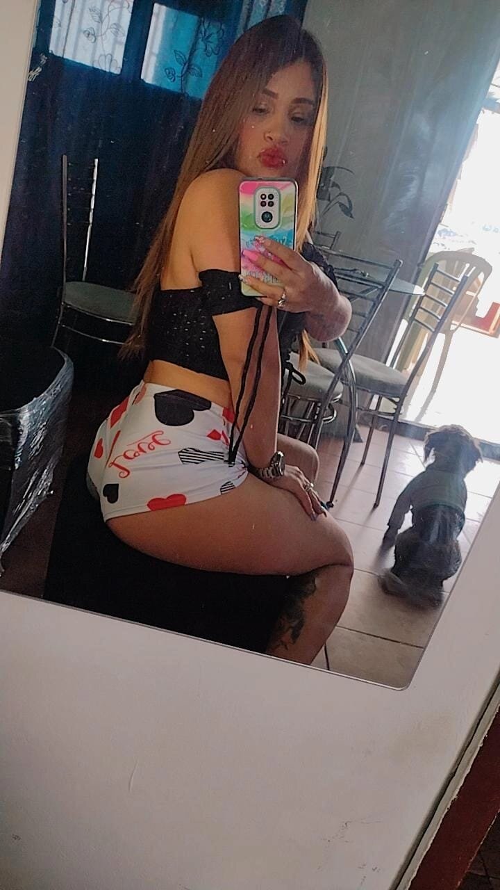 Alice-Hott_