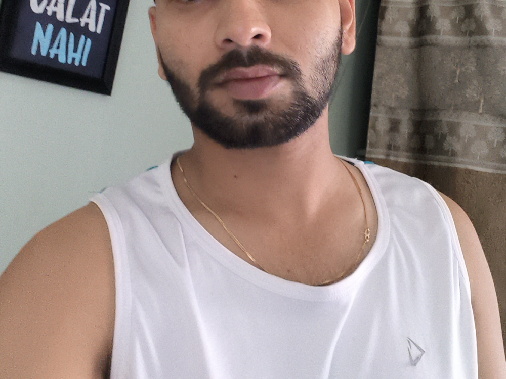 hunterr1593's Offline XXX Chat