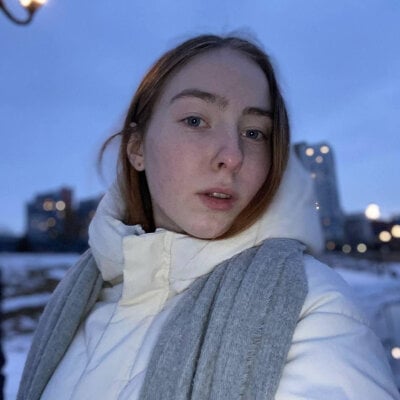 Charlize_Cherry Avatar