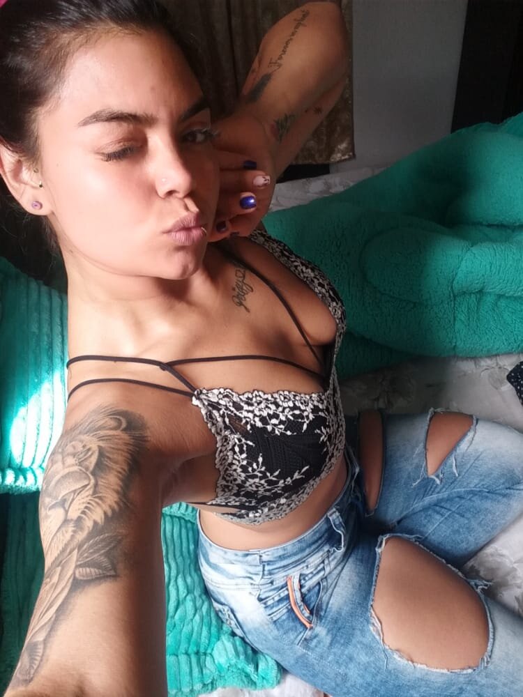 Mayte_Monson