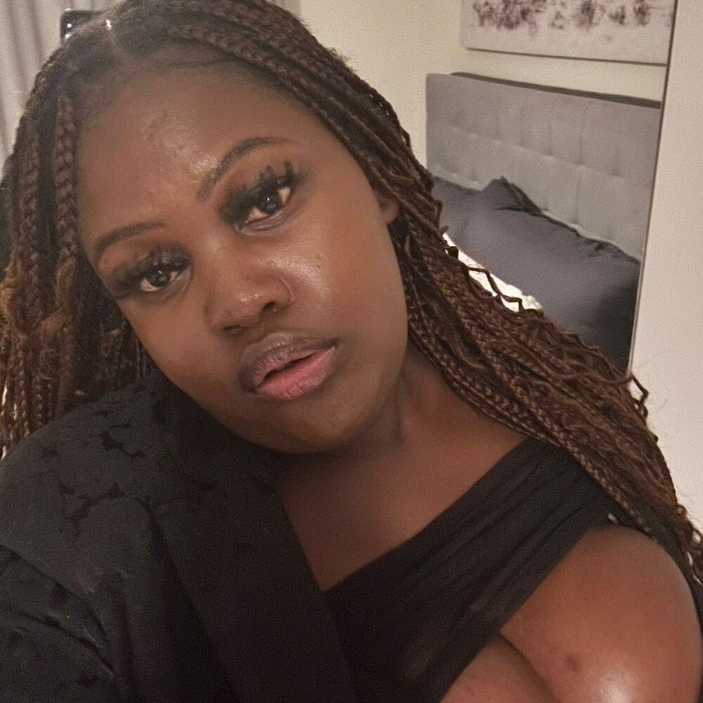 show2cam.com chocolatemellons2 livesex profile in ebony cams