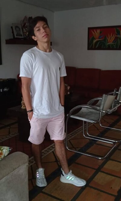 leoignite from stripchat