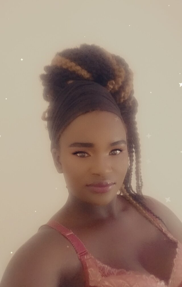 Seductivebigassebony 👤 free cam