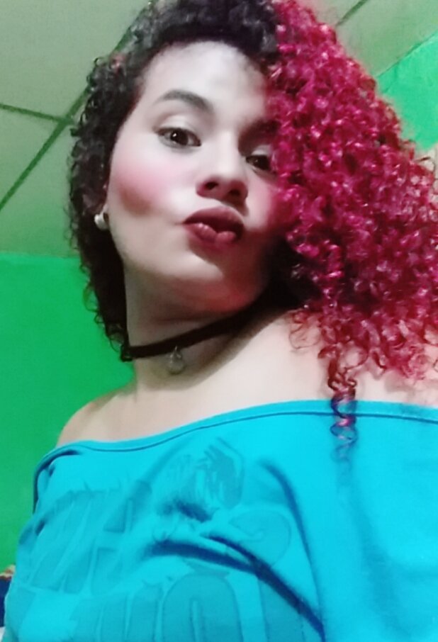 MiaRouuse 📴 live webcam